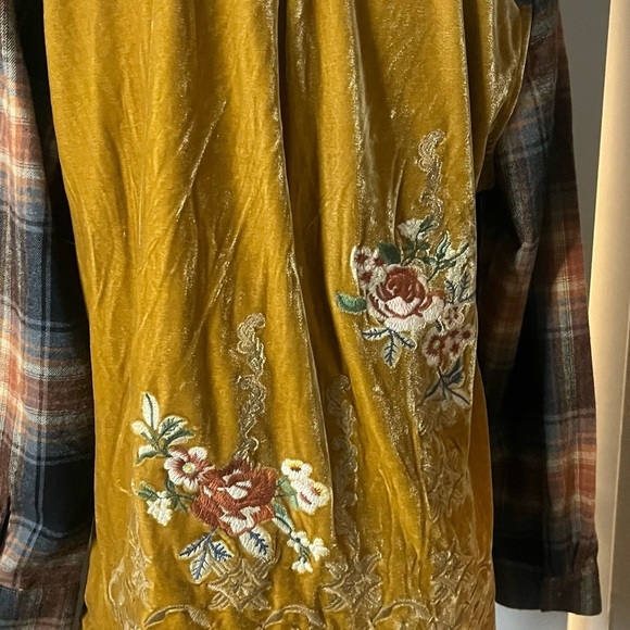 Button up blouse embroidered el et mixed media by paparazzi - Picture 7 of 13